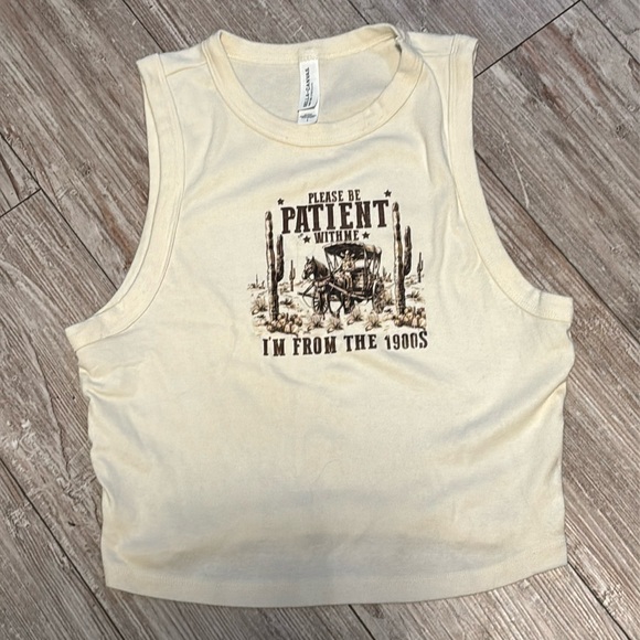 Size L - crop Bella canvas baby t stretch fit - Picture 2 of 3